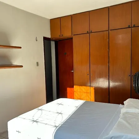 Apto Temporada Meireles Apartamento *